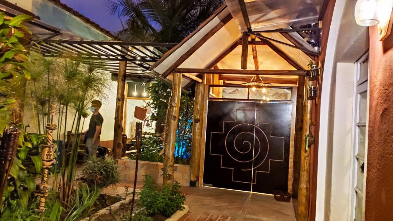 Hostal Yakumama Cuenca Exterior foto