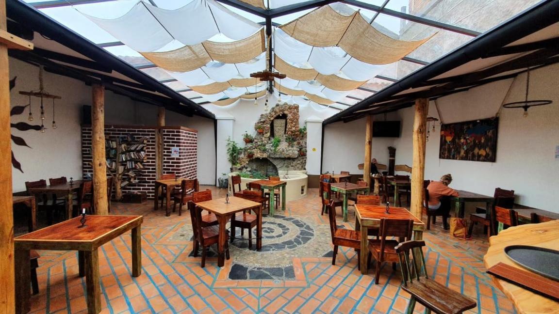 Hostal Yakumama Cuenca Exterior foto